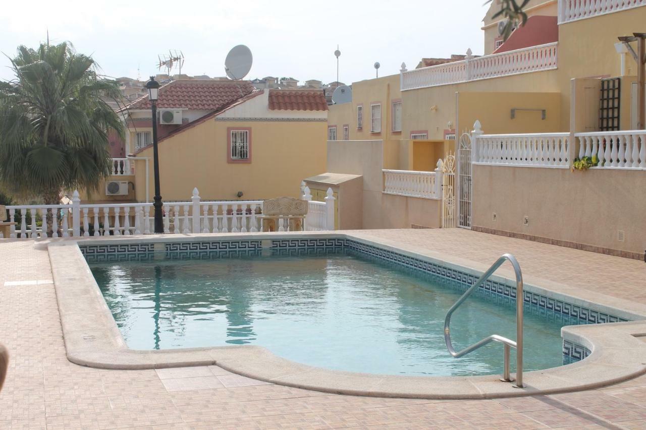 Carolinas Aptmt Orihuela Villacosta Exterior photo